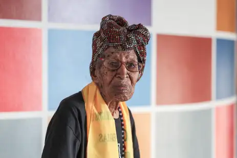 Brasília (DF), 24/11/2025 – Maria dos Santos Soares - Dona Santinha ativista histórica, participa de marchas desde 1984. 
Completou 101 anos em 2025.
Foto: Joédson Alves/Agência Brasil