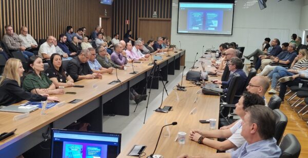 Codefoz debate RecuperaFoz e Operações Urbanas Consorciadas em plenária aberta para a comuninidade - foto divulgação