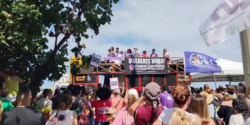 ato_contra_feminicio_em_copacabana_071225.jpg