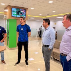 Sicredi Vanguarda amplia apoio ao esporte e firma patrocínio ao Foz do Iguaçu FC