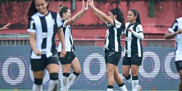 corinthians_semi_paulista_fem_2024.jpg