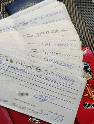 14/01/2026 - PCPR prende cinco pessoas em operação contra grupo suspeito de roubo de R$ 15 milhões em Londrina. Foto: PCPR/Divulgação