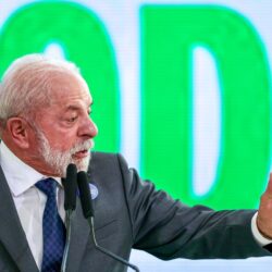 Pacto contra o feminicídio busca colocar leis em prática, diz Lula