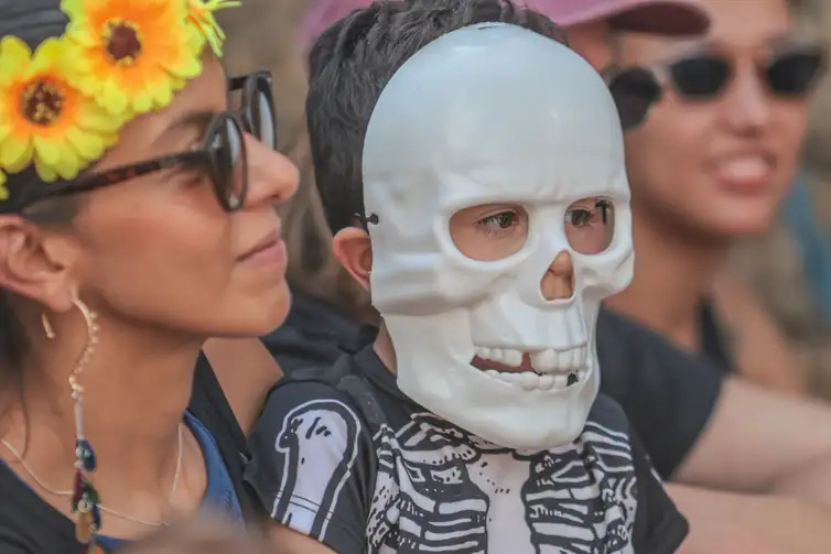 São Paulo (SP), 16/02/2026 - Desfile do Bloco Sabbath, na Rua Caetés na Pompéia. 
Foto: Paulo Pinto/Agência Brasil